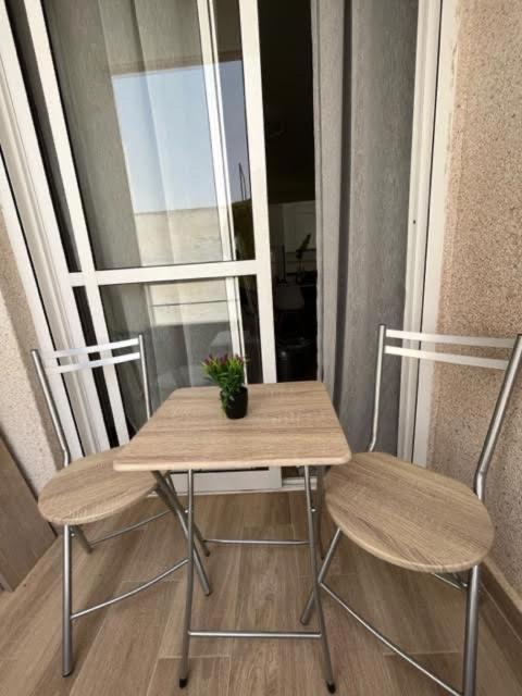 Ferienwohnung Eb By Zanis Torrevieja Exterior foto